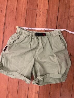Gramicci size large shorts